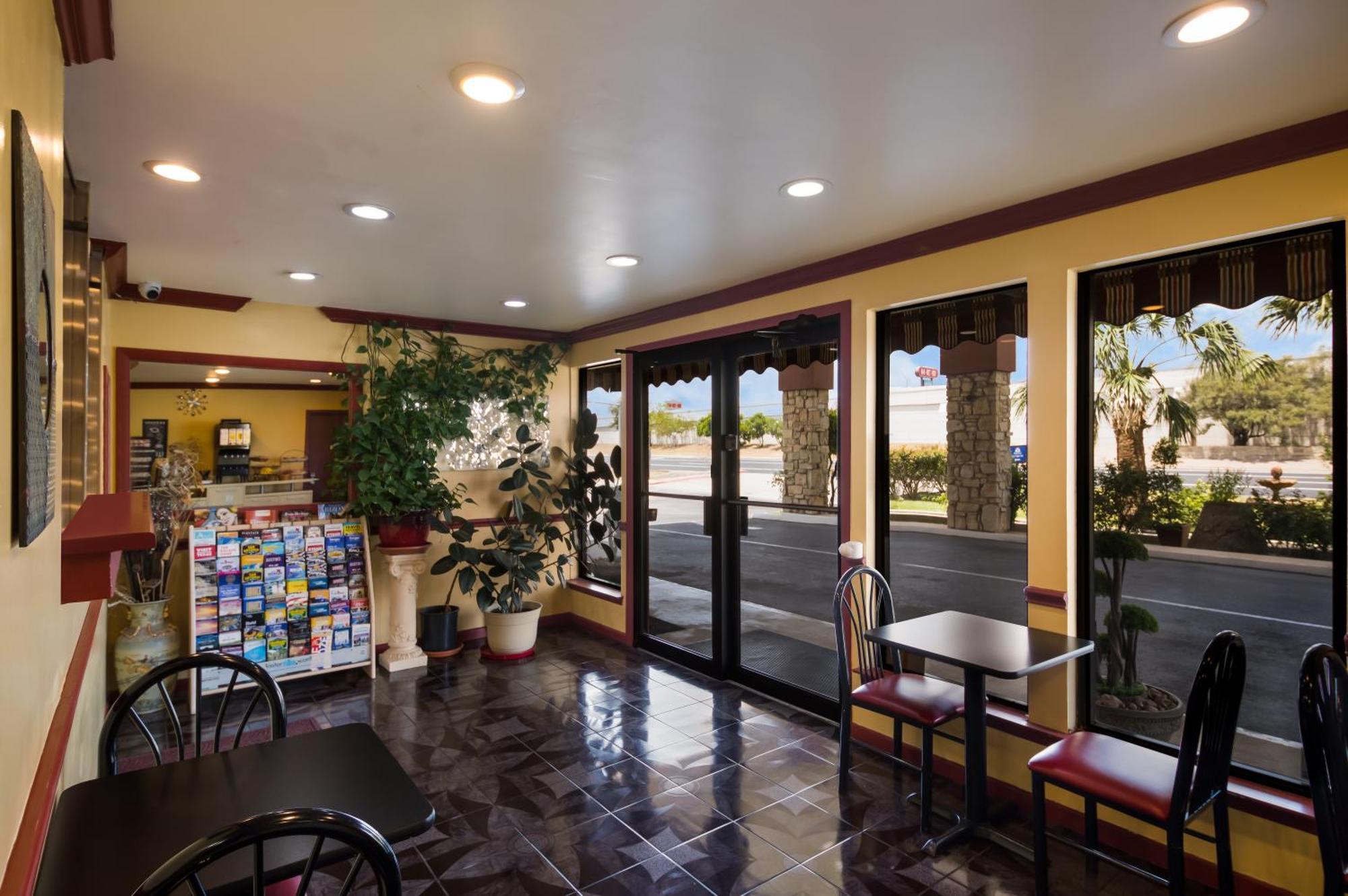 Americas Best Value Inn Буда Екстер'єр фото